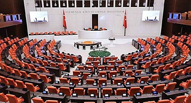 Meclis tatile girdi! Ne kadar sürecek ?