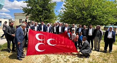MHP Adayları dur durak bilmiyor!