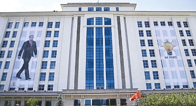 Ortalama 3 dakika sürüyor! AK Parti günlük bin aday adayını mülakata alıyor!
