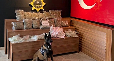 Şanlıurfa’da durdurulan araçtan 15 kilo 800 gram çıktı!