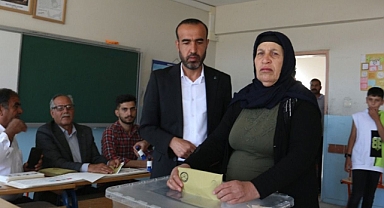 783 gündür eylem yapan Emine Şenyaşar oyunu kullandı!