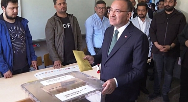 Bakan Bozdağ oyunu Urfa'da kullandı!