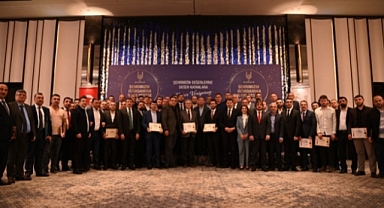 Bakan Bozdağ, Şanlıurfa istihdamına katkı sağlayanlarla buluştu