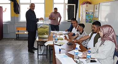 Başkan Bayık Oyunu Kullandı