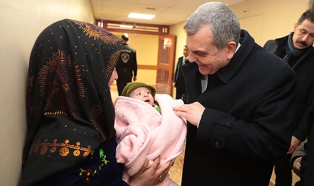 Başkan Beyazgül, “Yüce Allah Annelerimizin Dualarını Ülkemizden Eksik Etmesin”