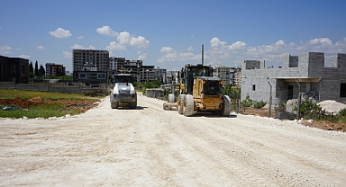 Çamlıyayla’ya Yeni Yollar Kazandırılıyor