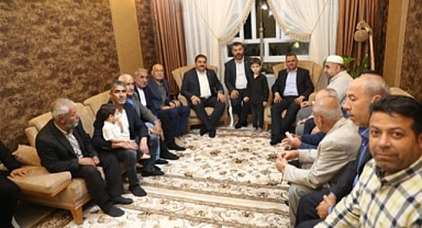 Kaçar ve Canpolat Erdoğan ve AK Parti için vatandaşlardan destek istedi