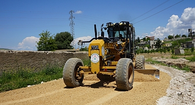 Karaköprü’de 3 Kırsal Mahallede Yol Çalışması
