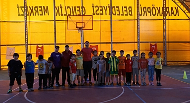 Karaköprü'de Çocuklar Sporla Gelişiyor