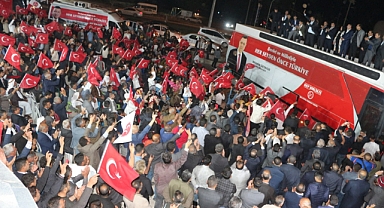 MHP, Şanlıurfa'da son toplantısını coşkuyla gerçekleştirdi!