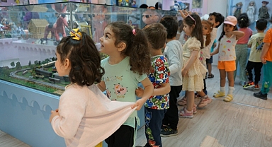 Minikler Oyun Ve Oyuncak Müzesini Gezdi