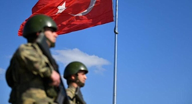 Türkiye'ye girmeye çalışan 4 şahıs yakalandı!