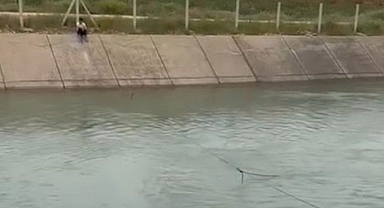 Urfa’da feci olay: Araç, sulama kanalına uçtu!