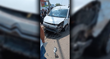 Urfa’nın ilçesinde maddi hasarlı kaza!