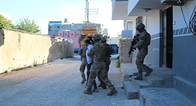 Urfa'nın ilçesinde operasyon! Çok sayıda tutuklama var!