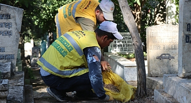 Büyükşehir’den Mezarlıklarda Bayram Temizliği
