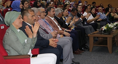 Hayati İnanç Karaköprülülerle Buluştu