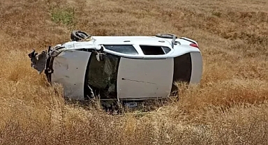 Şanlıurfa'da otomobil şarampole uçtu!