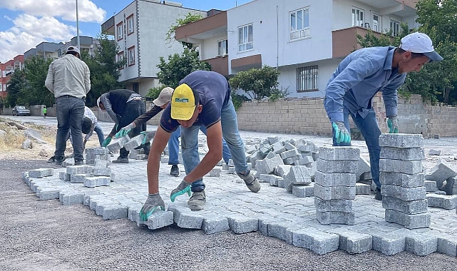 Siverek'te üst yapı yenileme çalışmaları sürüyor