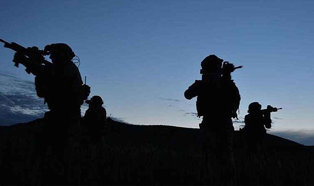 Taciz ateşi açtılar: 4 terörist etkisiz hale getirildi!