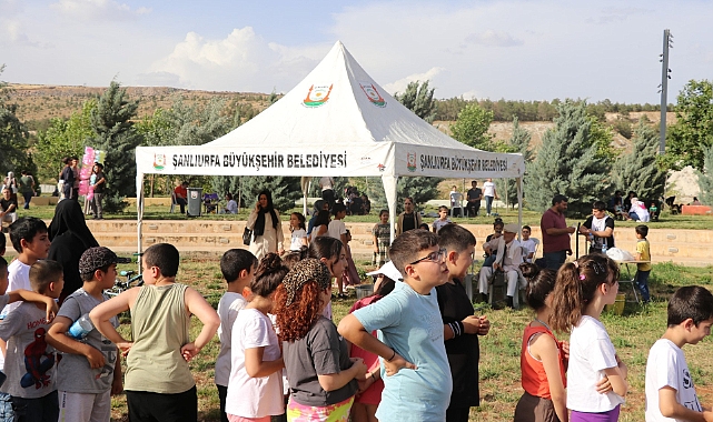 Uçurtma Şenliği Renkli Görüntülere Sahne Oldu