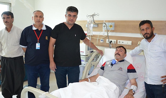 Urfa'da boğaz kesisi olan hasta tedavi edildi!