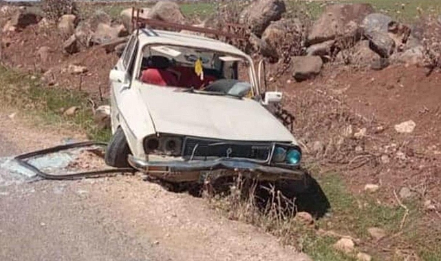Urfa'da kontrolden çıkan otomobil şarampole uçtu!