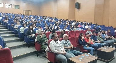 Viranşehir’de yks öğrencilerine yönelik ‘sınav kaygısı ve motivasyon’ semineri