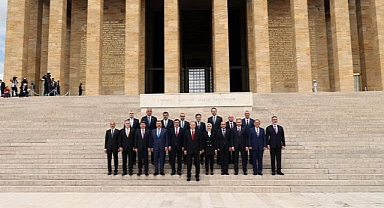 Yeni kabine ilk kez toplandı! En önemli başlık ekonomi!