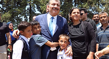 4 bin Suriyeli sağlıkçı istihdam edildiği iddia edilmişti! Bakan Koca’dan açıklama geldi!
