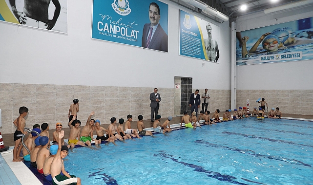 Başkan Canpolat, Spor Kurslarındaki Gençlerle Bir Araya Geldi