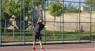 Demokrasi Ve Milli Birlik Günü Tenis Turnuvası Başladı