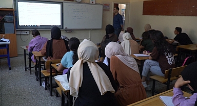 Haliliye belediyesi, sınavlara hazırlanan gençlerin adresi oluyor