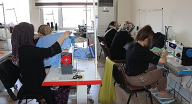 Karaköprülü kadınlar öğreniyor ve üretiyor
