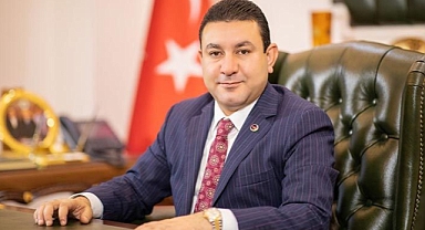 Özyavuz: 251 demokrasi şehidi verdiğimiz örnek bir kahramanlık!