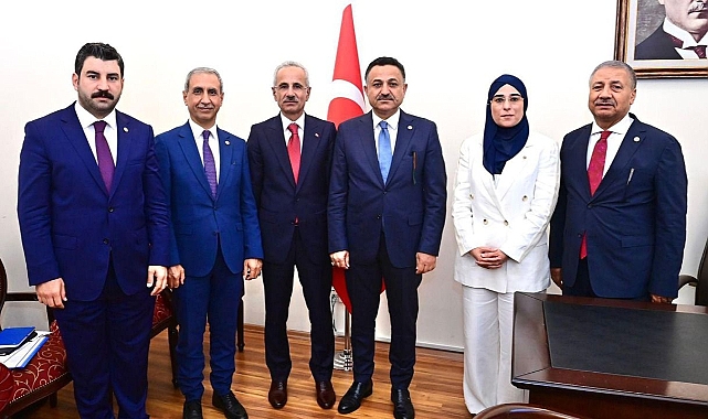 Şanlıurfa’nın Vekilleri Bakan Uraoğlu ile görüştü! Talepler iletildi!