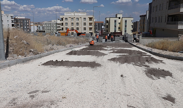 Seyrantepe'de Yeni Yollar Hizmete Sunuluyor