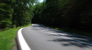 Sürücüler dikkat! Yol hipnozu kazalara davetiye çıkarıyor!