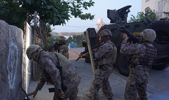 Urfa'da dev operasyon! Çok sayıda şahıs tutuklandı!
