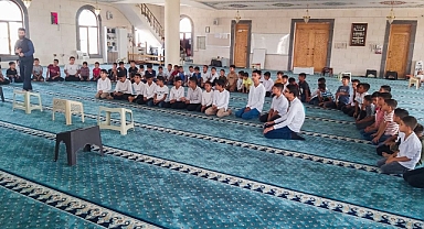 Urfa’nın ilçesinde 40 Hadis Yarışması!