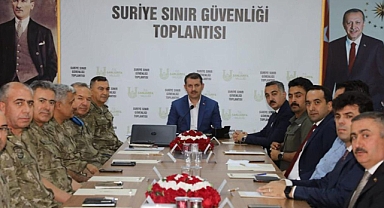 Vali Ayhan açıkladı: Urfa'da yüzlerce kaçak göçmen sınır dışı edildi!