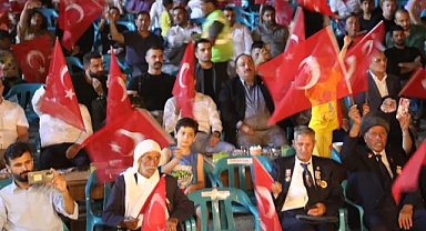 Viranşehir'de 15 Temmuz Demokrasi ve Milli Birlik Günü coşkuyla kutlandı!