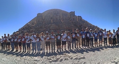 Adıyaman'da İsias otelde,depremde hayatını kaybeden rehberler anıldı