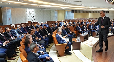 Bakan Yerlikaya valilerle buluştu! Şanlıurfa Valisi de katıldı!