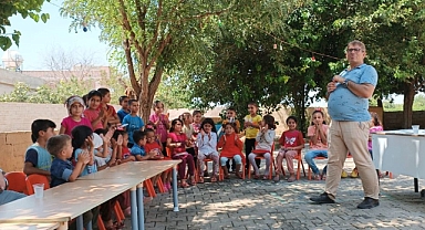 Çukurtdurç Öğrencilerine Bahçede Seminer