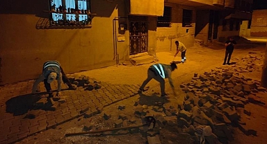 Eyyübiye'de sıcak hava nedeniyle ekipler gece mesaisi yapıyor!