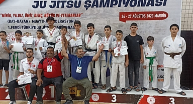 Eyyübiyeli Minikler Şampiyonluk Getirdi