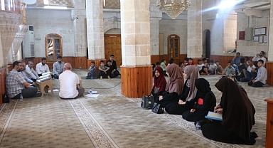 Kur'an Bülbülleri Kulakların Pasını Sildi