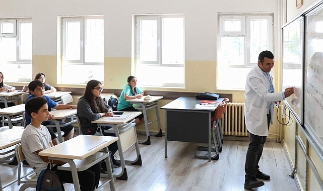 Öğretmenlerin ikinci yer değiştirme sonuçları açıklandı!