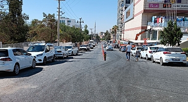 Şanlıurfa'da deforme yollarda asfalt çalışmaları başladı